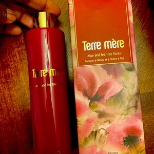 Terre mere aloe and tea tree toner